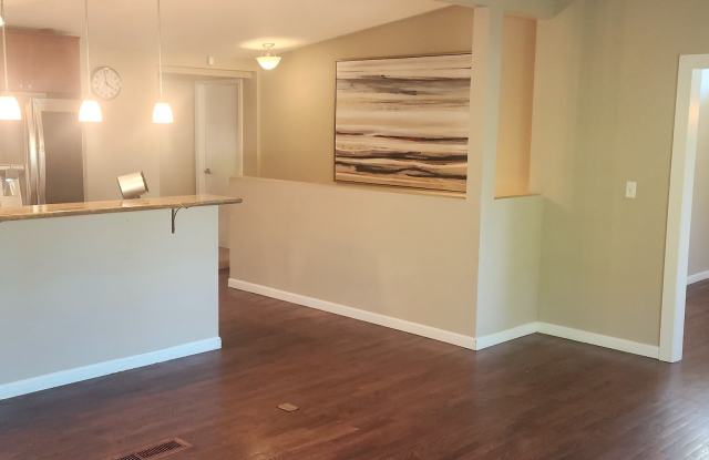 1203 Sw 144th Ave S, Gallery 3