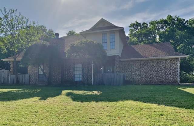 104 Timber Ridge Drive - 104 Northeast Timber Ridge Drive, Burleson, TX 76028