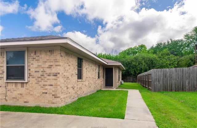 1810 Cheryl Drive - 1810 Cheryl Drive, Caldwell, TX 77836