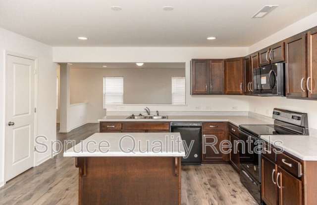1541 Mariners Court photos photos