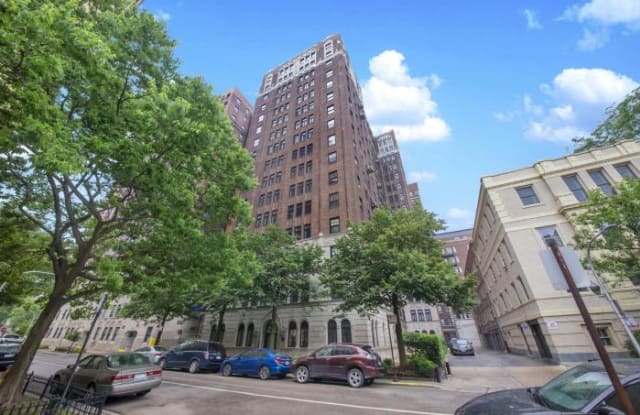 415 W Aldine Avenue - 415 West Aldine Avenue, Chicago, IL 60657