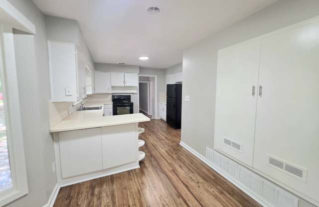 2663 Ashlawn Drive - 1 Gallery 4