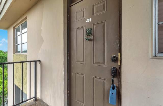 5275 NW 10TH Court Gallery 3