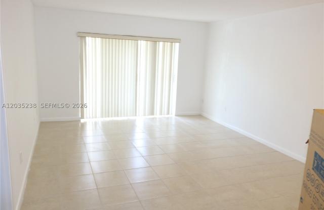 7800 Camino Real Gallery 1