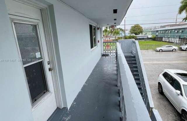 898 NW 45th Ave photos photos 898 NW 45th Ave photos photos