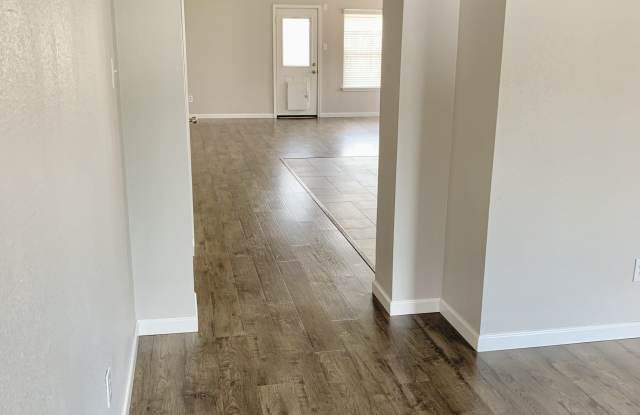 1513 Rainbow Parke Drive Gallery 4