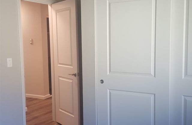 14755 Northeast 50th Place Gallery 3