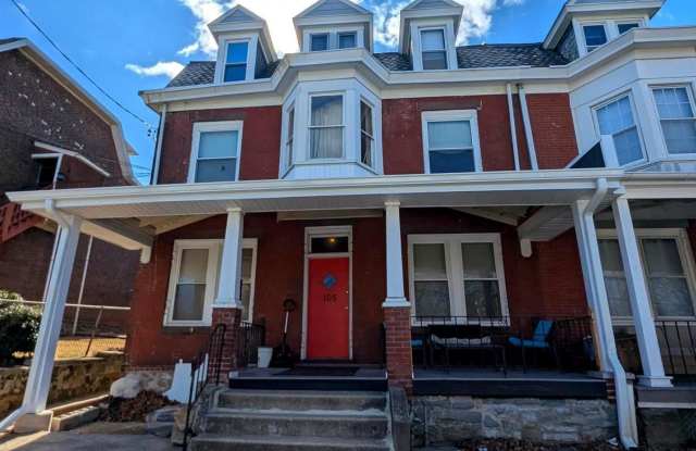 105 W 3RD Avenue unit: 2 photos photos