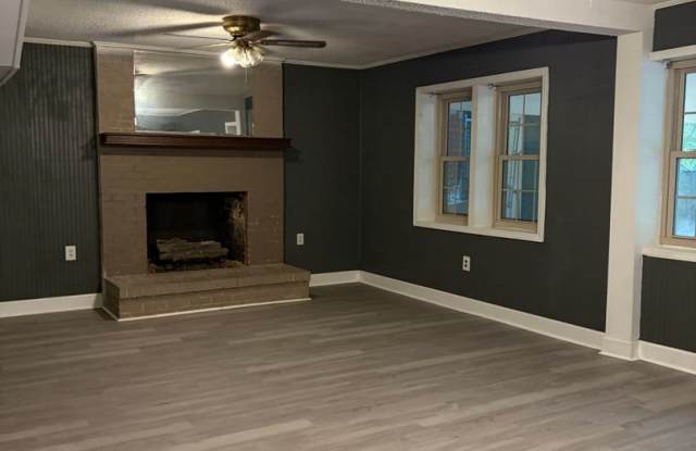 Charming 3BR/2BA Tuscaloosa Home with Comfortable Living Space Gallery 4