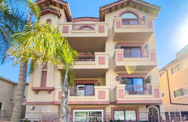 Spacious 3BR Condo with Luxury Finishes in Brentwood! photos photos Spacious 3BR Condo with Luxury Finishes in Brentwood! photos photos