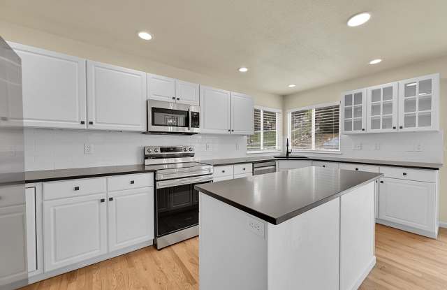 Northeast Colorado Springs House in Sierra Ridge - 4745 Seton Place, Colorado Springs, CO 80918