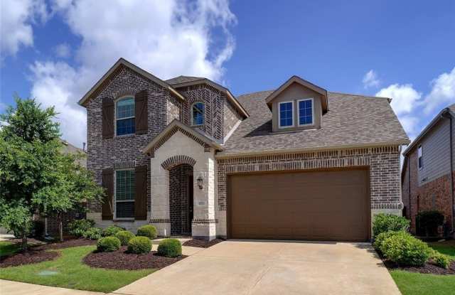 525 Overton Avenue photos photos