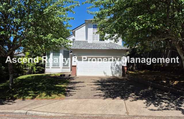 Available NOW! Bright Four Bedroom Bethany Home Open Kitchen/Dining/Family Room, Fenced Yard & Yard Care Included photos photos