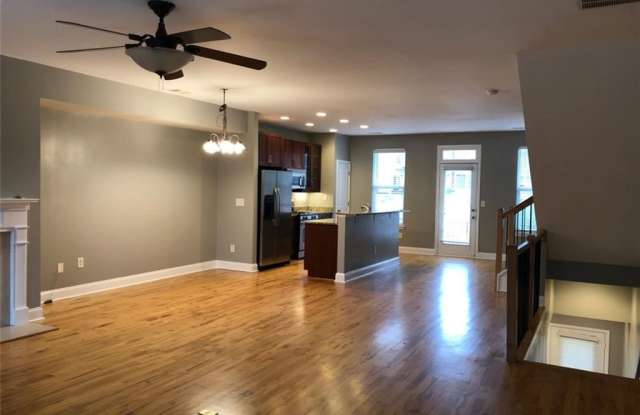 5963 BROOKSIDE OAK Circle Gallery 2