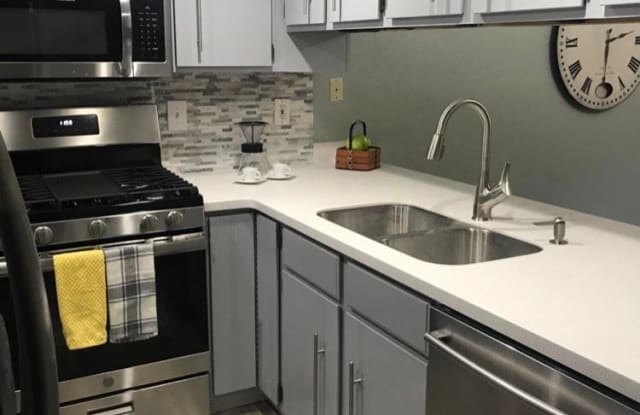 18620 Neva Cir - 18620 Neva Circle, Anchorage, AK 99577