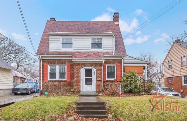 542 Lindell St. - 542 Lindell Street, Akron, OH 44305