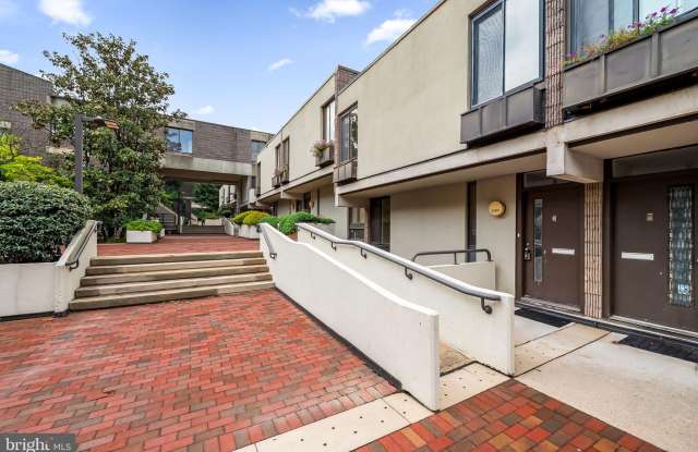 2302 WINEBERRY Terrace Gallery 3