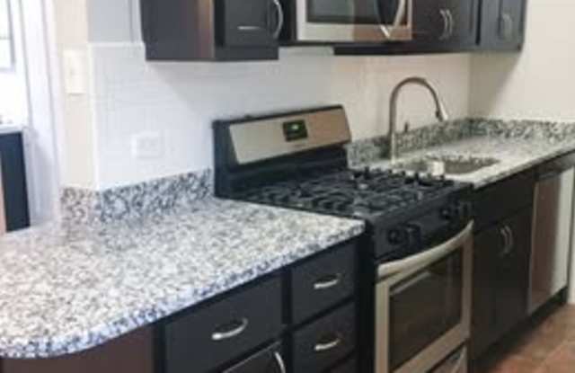 2909 North Seminary Avenue photos photos