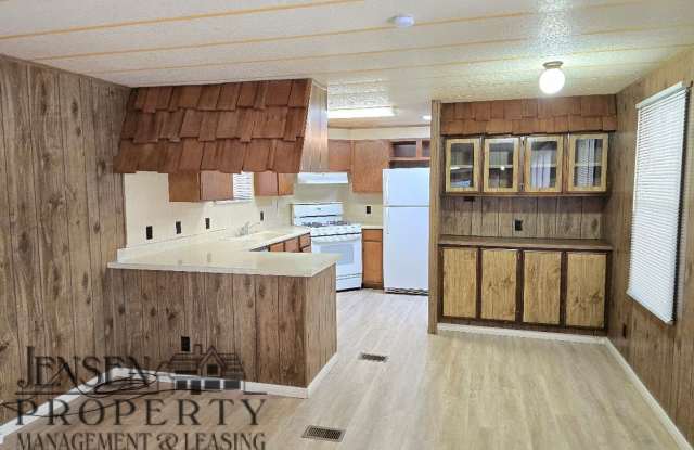 2 Bedroom Plus Bedroom for Rent photos photos