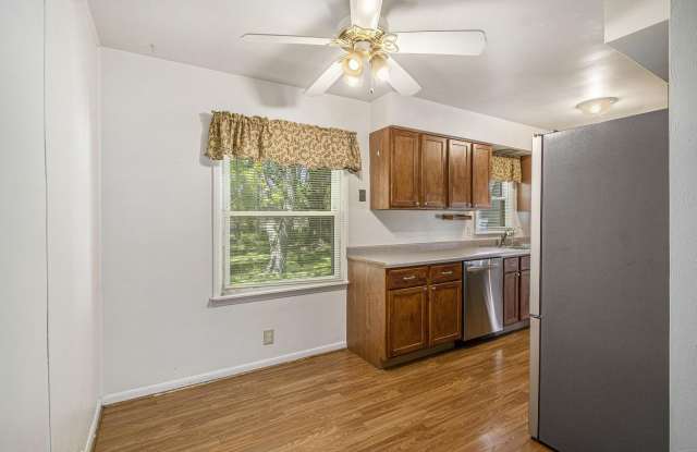 5215 E S Avenue Gallery 4