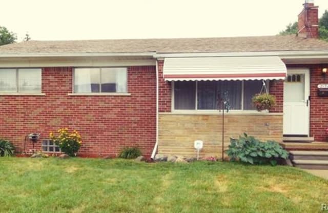 21511 Behrendt AVE - 21511 Behrendt Avenue, Warren, MI 48091