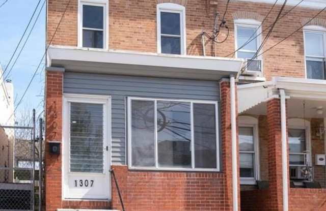 1307 CEDAR STREET photos photos