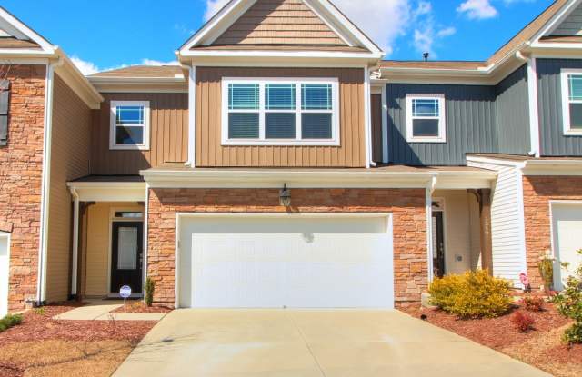 RTP Beauty!  Huge 3/2.5 Townhouse in Page Park photos photos