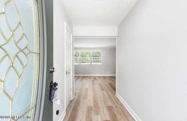 1554 SHIRL Lane Gallery 2