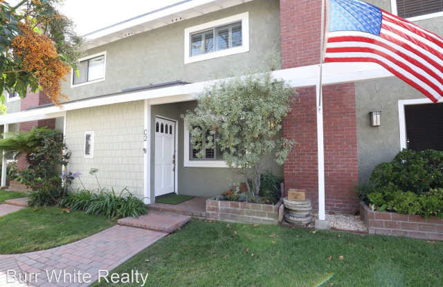 1671 Tustin Ave #C2 - 1671 Tustin Avenue, Costa Mesa, CA 92627