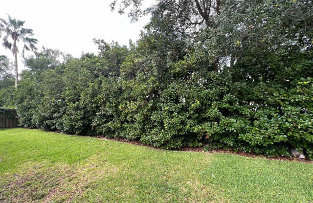4 Bed 3 Bath Home Near Jacksonville Beach. Pet Friendly! OPEN HOUSE: FRIDAY, OCTOBER 2ND. 4–6 PM! Gallery 4
