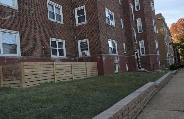 6302 North Rosebury Avenue - 1W photos photos