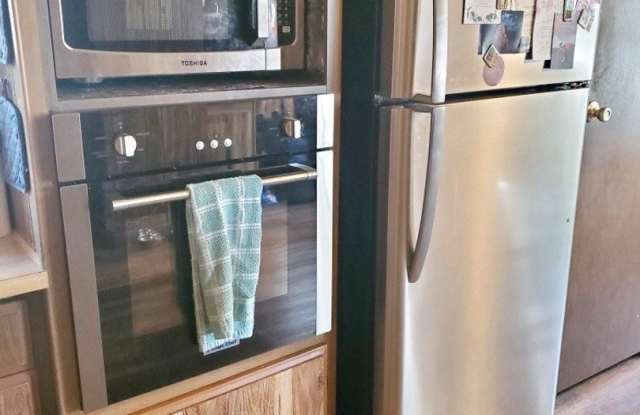 56680 Lloyd Way - 56680 Lloyd Way, Three Rivers, OR 97707