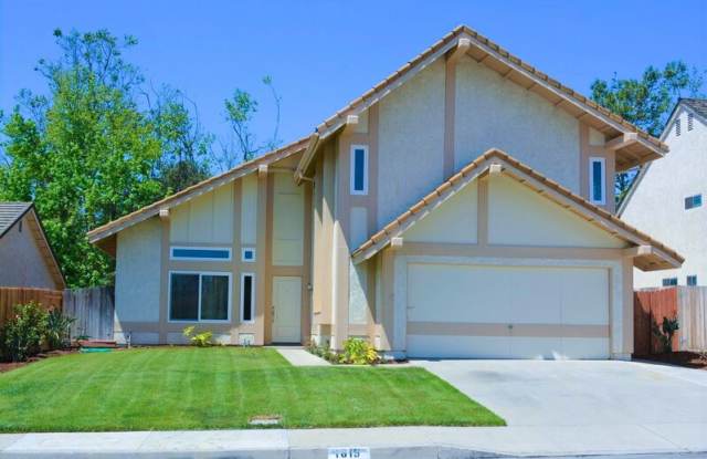 1615 OLD RANCH RD - 1615 Old Ranch Road, Camarillo, CA 93012