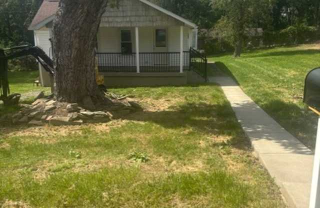 155 Forest Dr Wintersville, Ohio Gallery 3