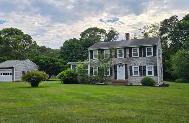 Center Street 3 bedroom - 127 Center Street, Yarmouth Port, MA 02675