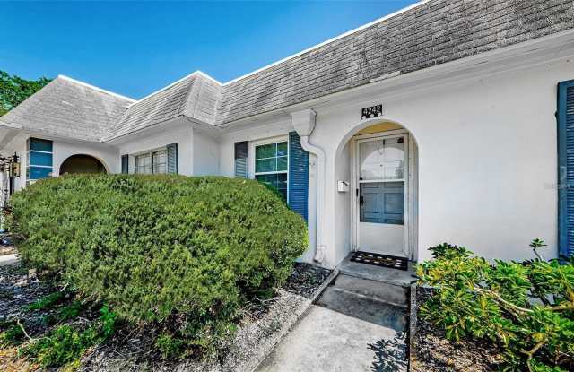 4242 SHELDON PLACE photos photos
