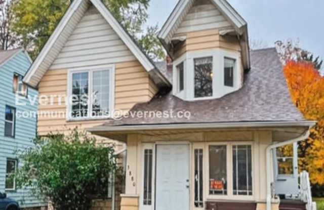 3880 West 37th Street photos photos