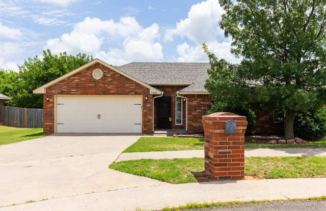 4508 Applegate Dr photos photos