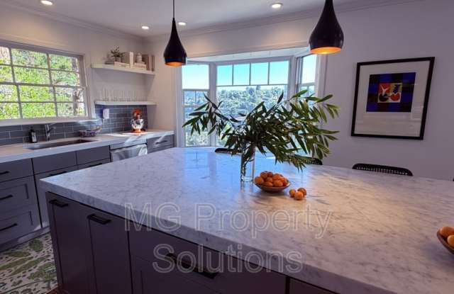 74 Bay Vista Drive Gallery 3