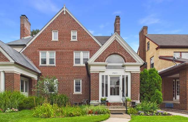 Beautiful 5 Bedroom Single Family Home on N 2nd Gallery 1