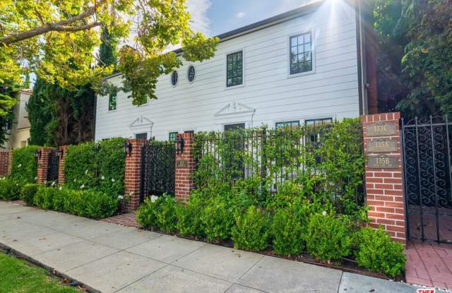 133 S Bedford Dr - 133 South Bedford Drive, Beverly Hills, CA 90212