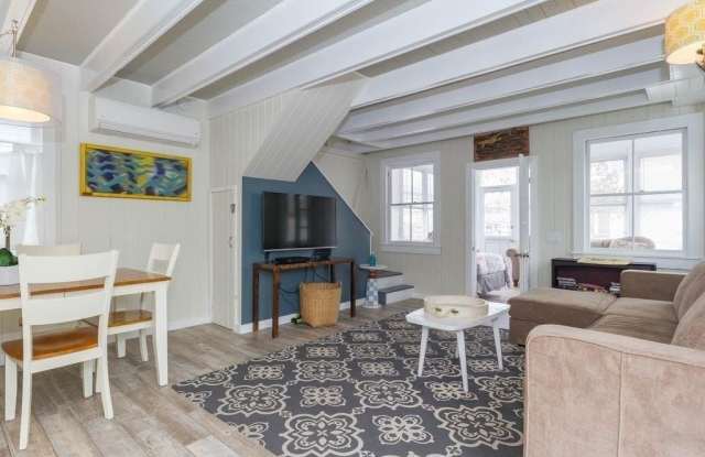 192 Cottage Walk Gallery 4