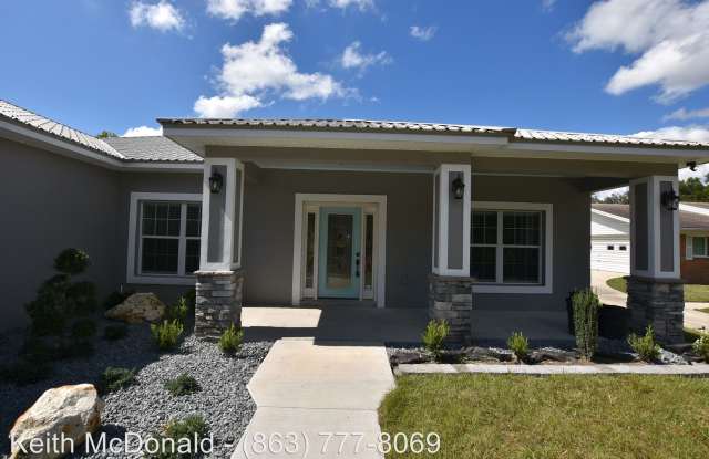 1937 Hallam Dr Gallery 2