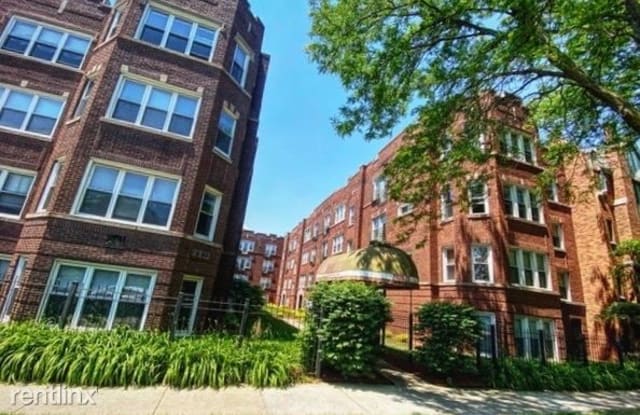 7020 S Cregier Ave 2E - 7020 South Cregier Avenue, Chicago, IL 60649