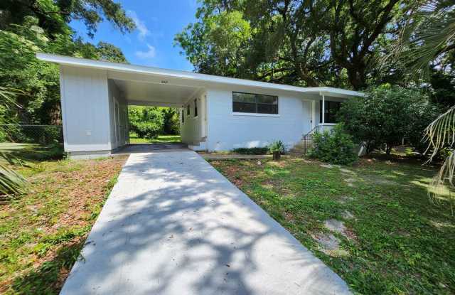 MOVE IN SPECIAL: Waived $350 Cleaning Fee!!!!! photos photos