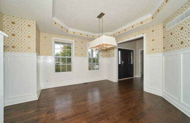 13684 Cosel Way Gallery 4
