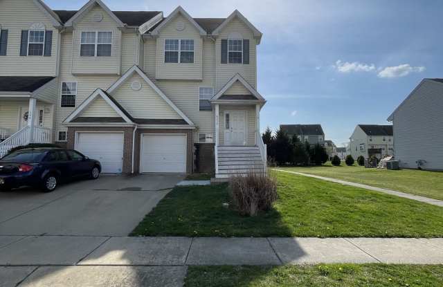 Welcome to 338 Northdown Dr in Dover photos photos