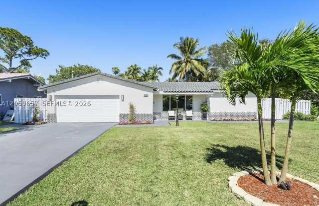 7501 NW 42nd St photos photos