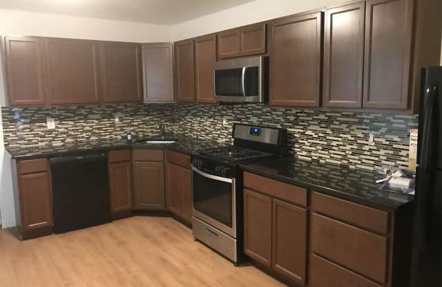 1723 Willington Street - 1 Gallery 2