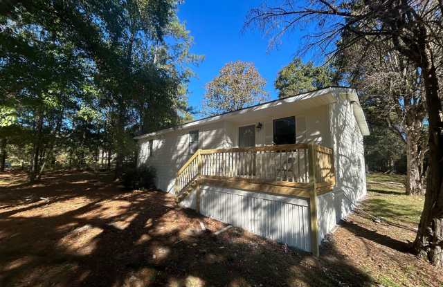3 Bedroom and 2 Bath Renovated Home Gallery 1